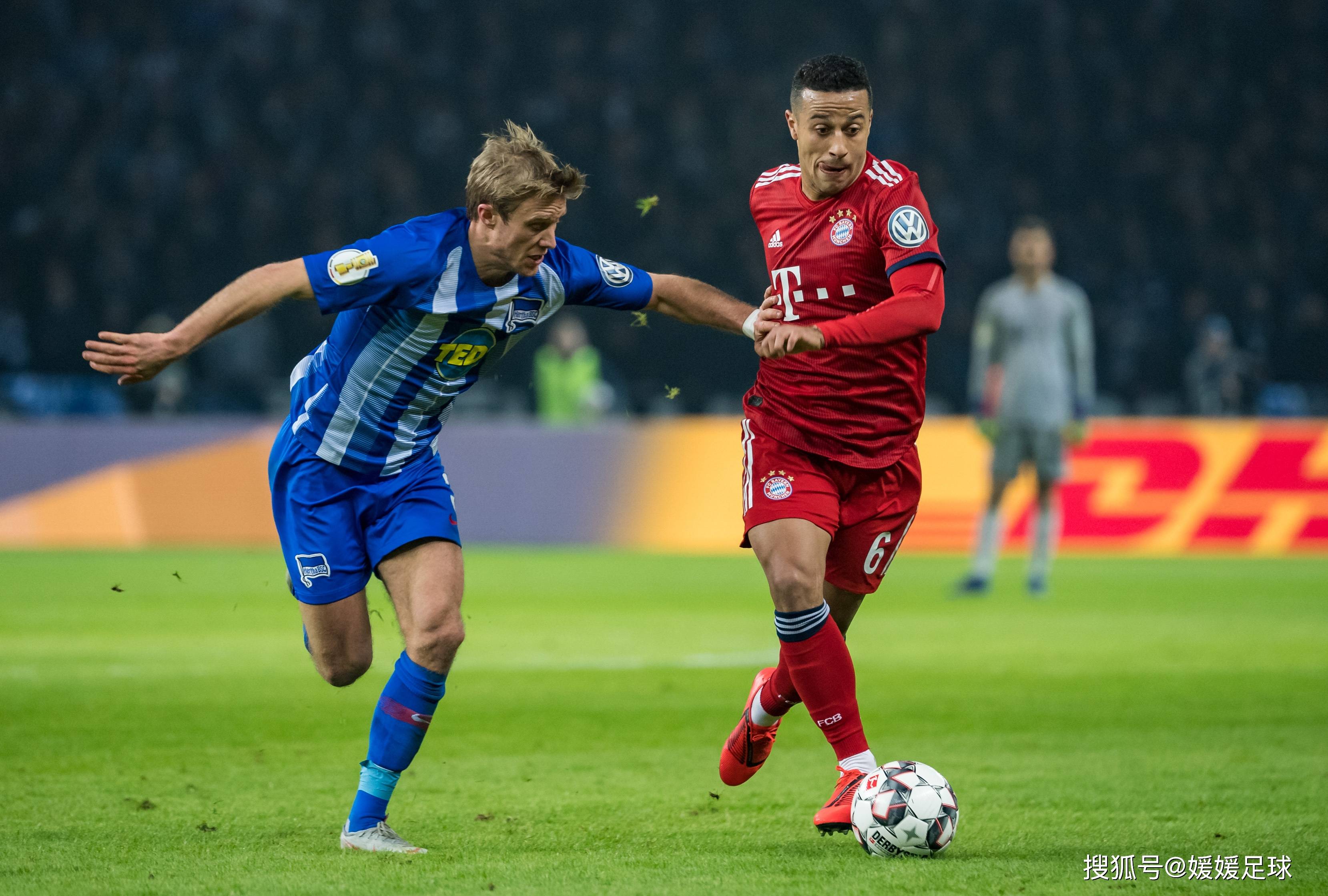 弗赖堡连续大胜，小组赛前景光明