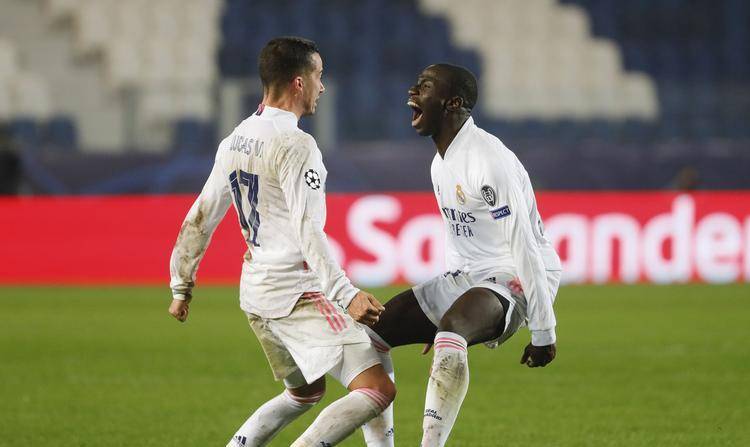 包含蒂姆赛事官方发布逆转新规，加拿大队争议不断！的词条